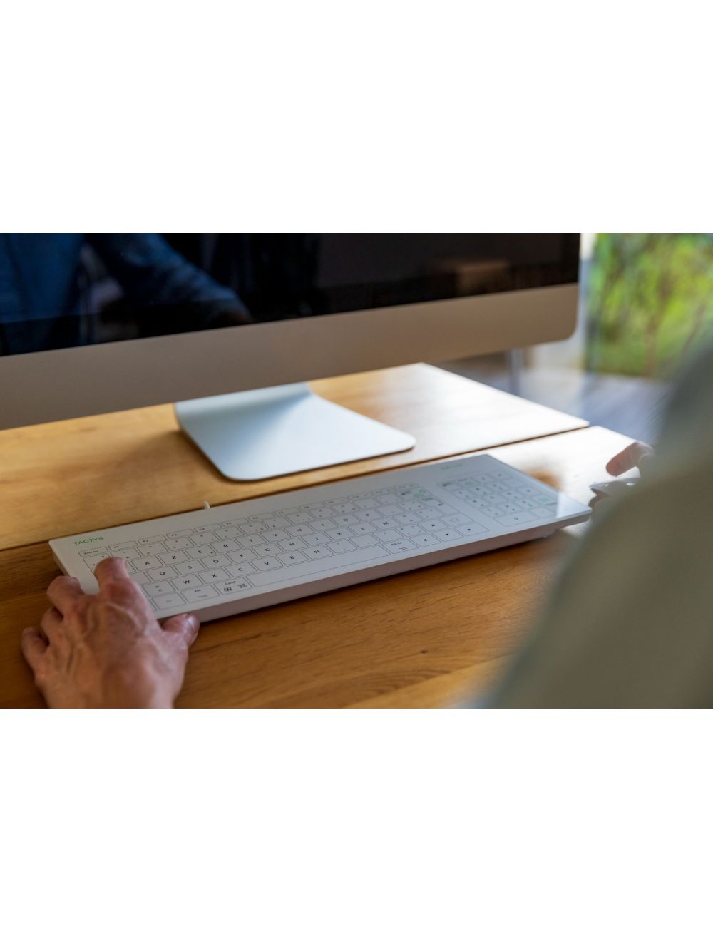 Tactys Glass Touch Sensible Washable Keyboard 