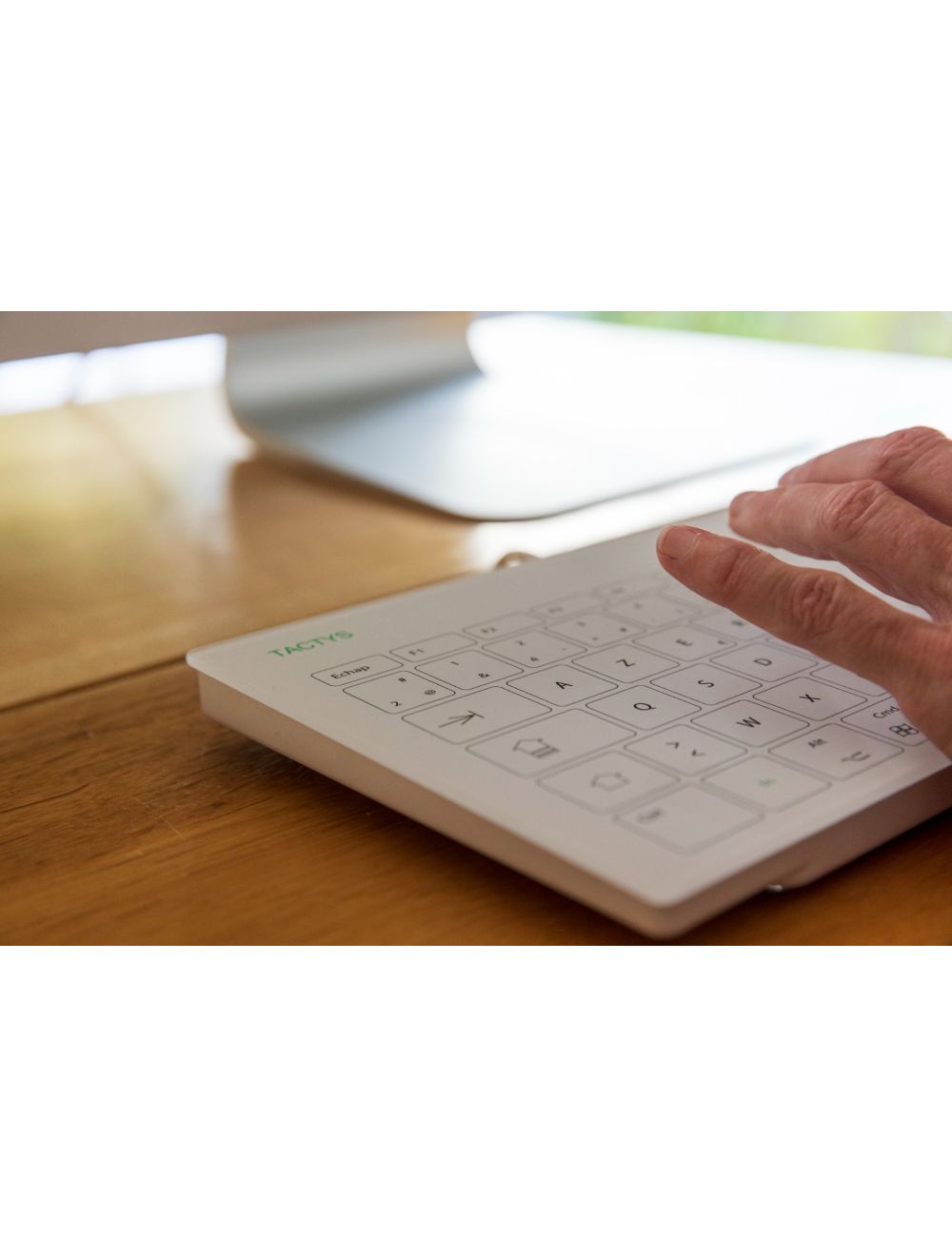 Tactys Glass Touch Sensible Washable Keyboard 